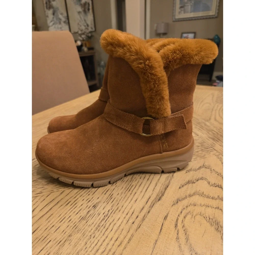 Skechers Slip-Ins Boots Easy Going Casually Perfect Women's 8M Brown Chestnut